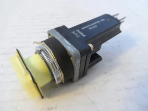 Interruptor pulsador Micro Interruptor 8022 tipo PMHC - Imagen 1 de 4