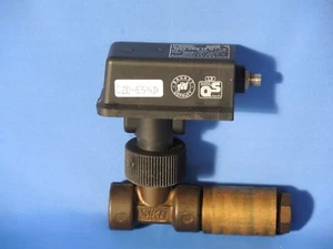 Interruptor de flujo de agua SIKA VKS15M/1,6 - Imagen 1 de 4