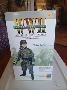 Dragon ๐ 1/6 WWII German Army Waffen SS Totenkopf Division "Rudolf Geisler" ๐ฅ - Picture 1 of 13