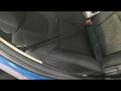Used Front Right Seat Belt Front fits: 2008 Ford Focus bucket passenger retracto Foto 1 de 4