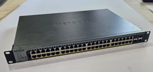 NetGear Prosafe 48Port Gigabit PoE+ Switch with 4 SFP Ports GS752TP v2-Unit Only - Afbeelding 1 van 5