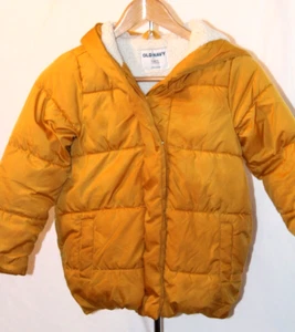 Old Navy Children Gold Puffer Coat Size S 6-7 Water Resistant Zipper Snap Pocket - Picture 1 of 10