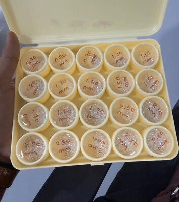 Lab Grown Diamond Round Shape HPHT Loose Diamonds Non Certified - Image 1 of 4