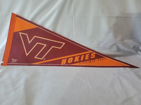 Vintage NCAA 12 X 30 Wincraft USA Felt Pennant  Virginia Tech Hokies Cover