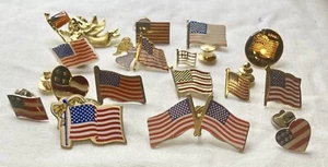Posten: 16 patriotische amerikanische Flagge ~ verschiedene Pins / Buttons - Bild 1 von 2
