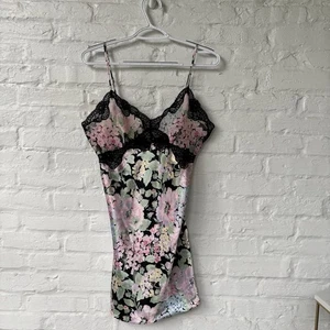 Vintage Gold Tag Victoria’s Secret Medium Teddy schwarz mit bunten Blumen Spitze - Bild 1 von 6