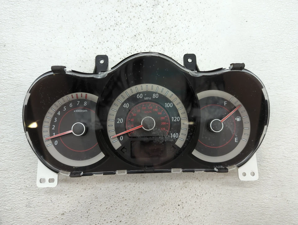 Cuadro de instrumentos velocímetro Kia Forte 2011-2013 medidores WZMQM Foto 1 de 4