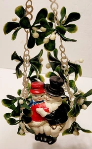 Molde soplado de plástico vintage muñeco de nieve pareja muérdago colgante columpio de Navidad 12" - Imagen 1 de 7