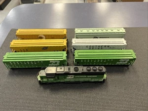 Athearn Diesel Locomotive - Burlington Northern #3148 - HO Scale - Picture 1 of 9