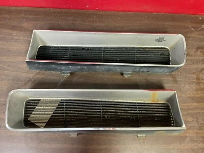 ORIGINAL 1965 PONTIAC GTO LEMANS GRILLE LH & RH 322 — 第 1/4 张图片