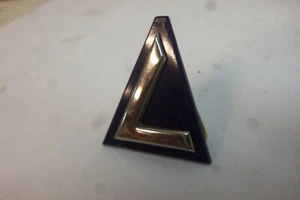 NOS GENUINE LANCIA BONNET CENTER MOULDING 30mm FRONT BADGE Flavia Fulvia Berlina - Picture 1 of 5