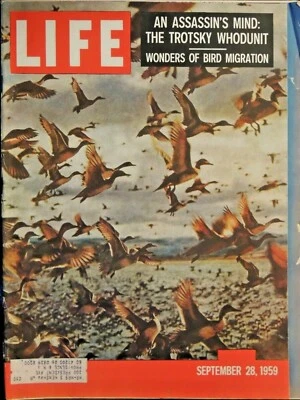LIFE September 28,1959 Bird Migration / Russian Moon Rocket / Trotsky's Killer - Image 1 of 3