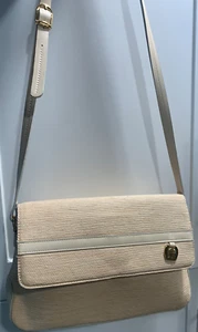 ETIENNE AIGNER CROSSBODY SHOULDER TAN BAG PURSE STRAW MAGNETIC ZIP  7x12x3 GOLD - Picture 1 of 16