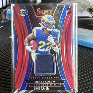 Blake Corum 2024 Panini Select Football Rookie Draft Selezioni Relic Card - Foto 1 di 2