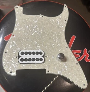Genuino Tom Delonge EE. UU. Seymour Duncan® Invader Fender Especificaciones Cableado Perlado Envejecido - Imagen 1 de 3