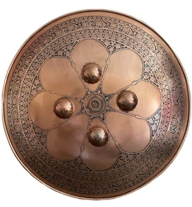 Handcrafted battlefield shield 16 inches with engraved design Flowers - Picture 1 of 8