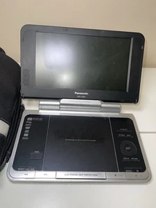 Panasonic 8,5 Zoll Tragbarer DVD/CD Player - Region 1 (DVD-LS850P-K) - Bild 1 von 7