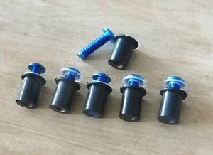 6 tornillos universales y tuercas de goma para parabrisas de 5 mm de aluminio azul para motocicleta - Imagen 1 de 4