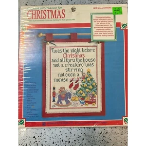 Vintage 90s Traditional Treasure Christmas Wall Hanging Cross Stitch Kit NEW - Picture 1 of 5