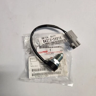 GENUINE Toyota LandCruiser 70 100 Series Gearbox Position Shift Switch Top Gbox - Image 1 of 4