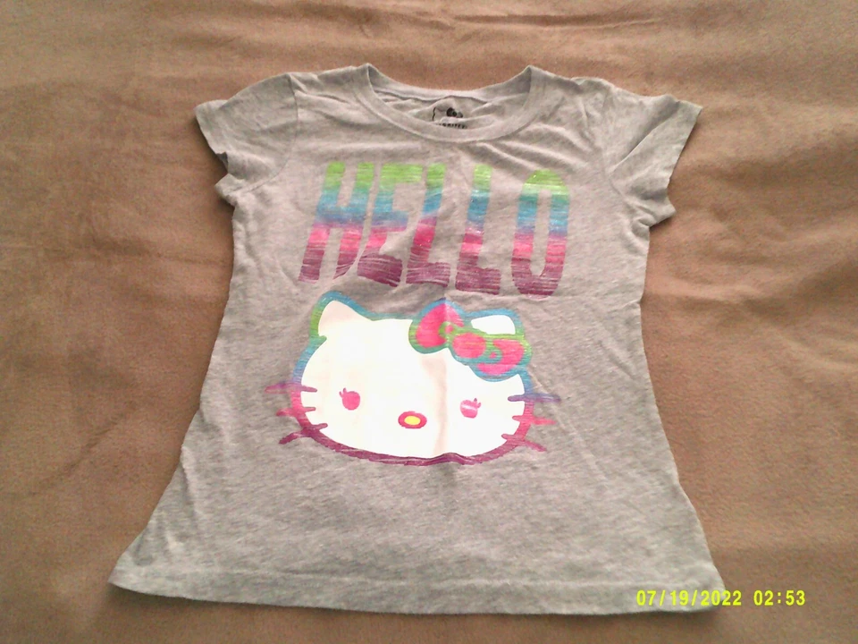 Girls Size Lge. Lt.  Gray Cotton/Poly Cap Sleeve T-Shirt by Hello Kitty - Image 1 of 1