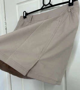 AIUIR Women AUR ACTIVE Dri-Max Golf skorts Size US 6 AU 8 Beige New - Picture 1 of 16