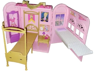 Vintage Barbie Mattel 2010 Prinzessin Charm Schule Schlafzimmer & Bad Spielset - Bild 1 von 10
