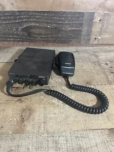 Uniden Pro 510e CB Radio With Microphone Mounting Bracket Wiring - Picture 1 of 3
