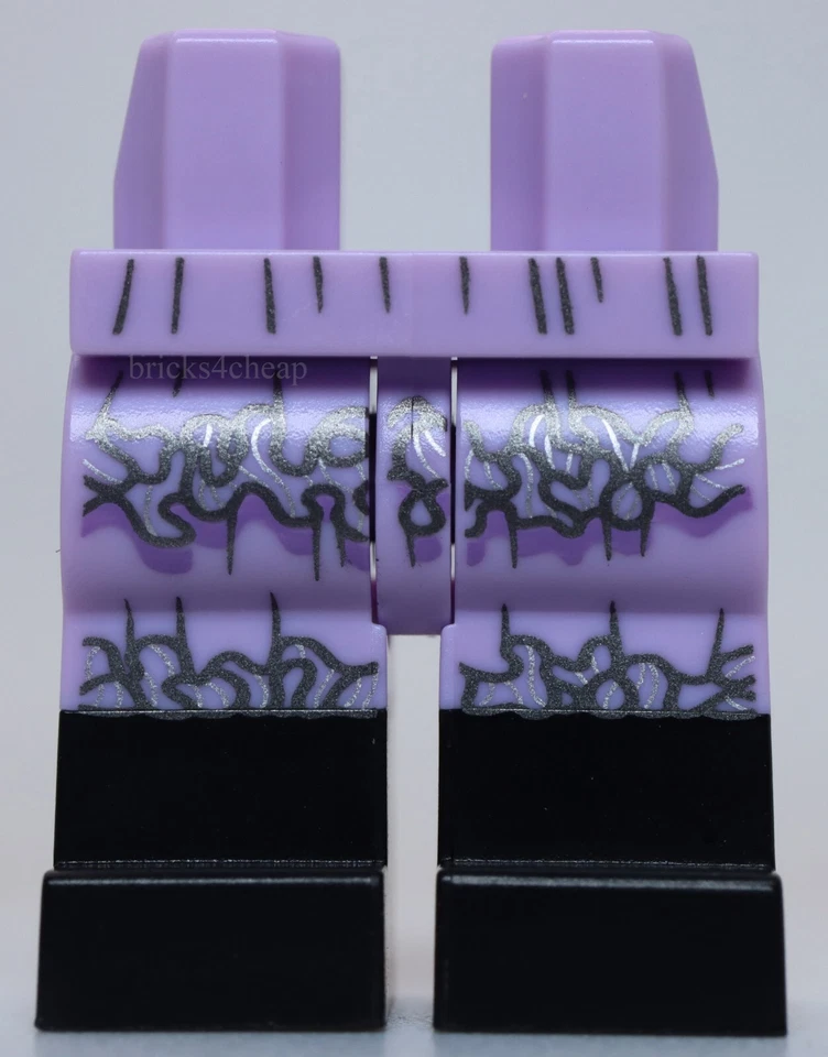 Lego Caderas y Piernas Perla Gris Oscuro y Plata Líneas onduladas y Botas Negras Foto 1 de 1