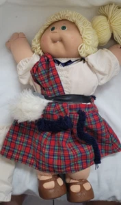 Cabbage Patch Kinder Puppe Weltreisender - Schottland blonde Haare grüne Augen Kilt Zahn - Bild 1 von 13