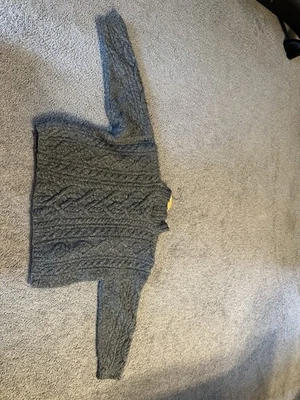 Suéter de lana para mujer tejido a mano para The Limited mediano Foto 1 de 4