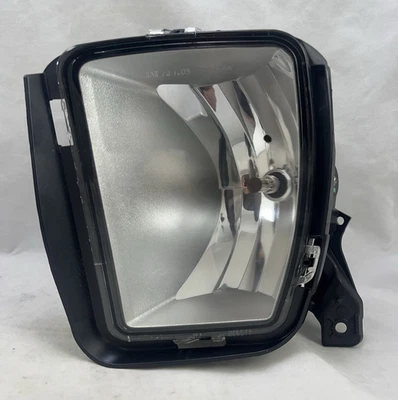 Nuevo Genuino OEM Izquierdo LT Drivers Luz Antiniebla 13-18 Ram 1500 19-24 1500 Clásico Foto 1 de 4