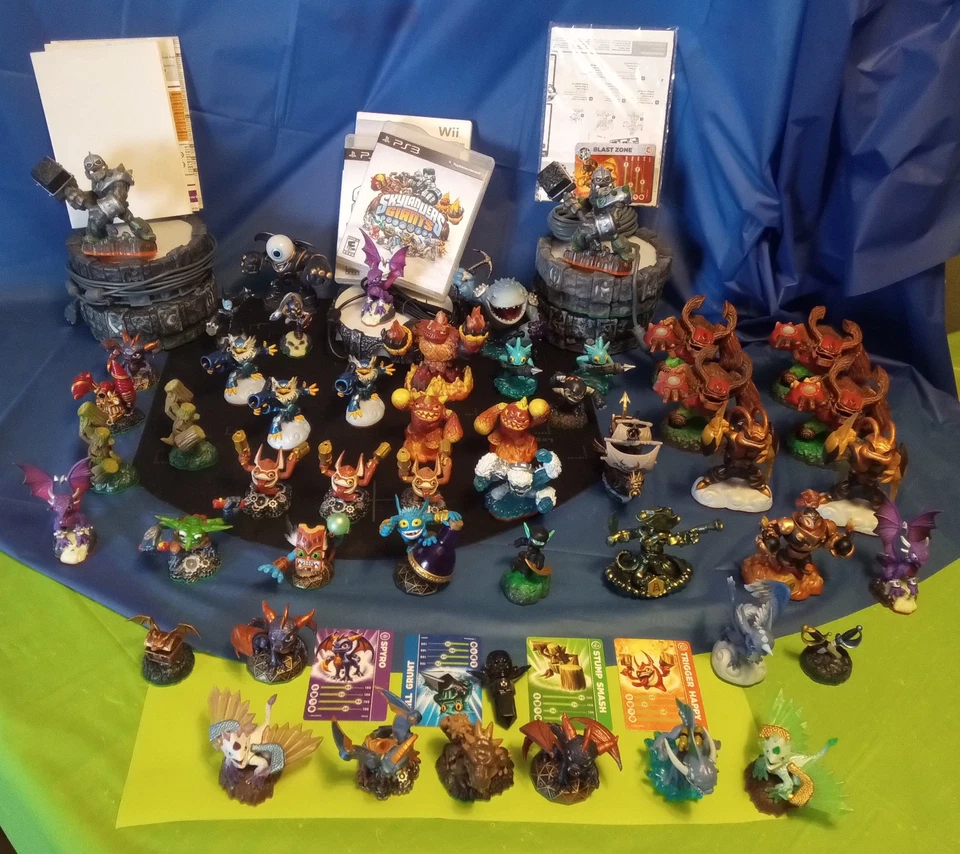 Skylanders Lot 3 Games 5 Portals 50 figures Swap Force Trap Force Giants - Image 1 of 4