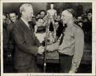 1938 Press Photo Edson E. Smith, Named Nation's "Most Skillful Truck Driver," Mi