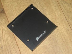 CORSAIR Adapter 2.5 to 3.5 Bay SATA SSD Hard Drive Caddy Tray Bracket - Picture 1 of 1
