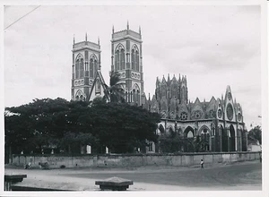 INDES FRANÇAISES c. 1935 - L'Église du Sacré Coeur Pondichéry - P 1428 - Foto 1 di 2