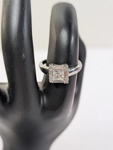 Anillo cuadrado de plata de ley 925 talla 8 - Imagen 1 de 6