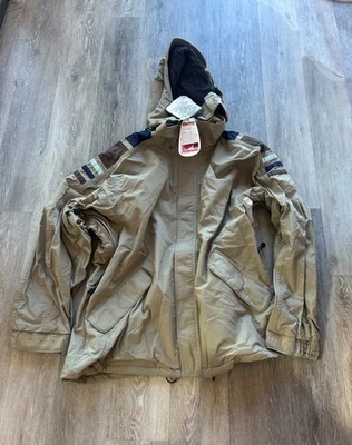 BILLABONG SKI SKATE SURF SNOW SUP SNOWBOARD JACKET XL FORUM FOUR SQUARE STICKER - Image 1 of 4