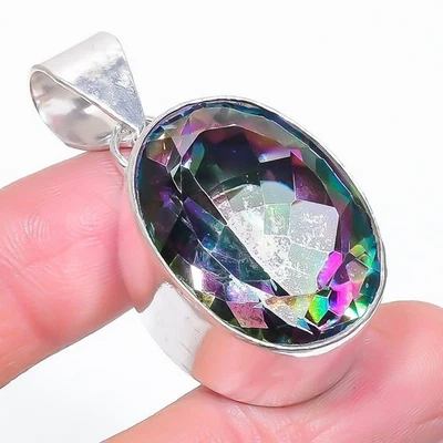 Ciondolo pietra preziosa forma ovale topazio mistico fatto a mano... - Immagine 1 di 4