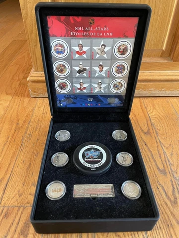 2001 NHL   All Star - Stamp / Colorado Puck & Coin Limited Edition Set Beliveau Cover
