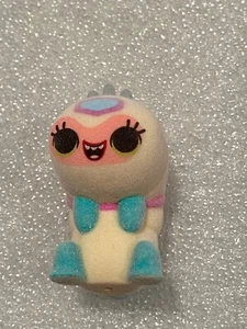 Figura Trolls Band Together Mineez Fuzzy Rhonda *NUEVA/ABIERTA* BT4 - Imagen 1 de 4