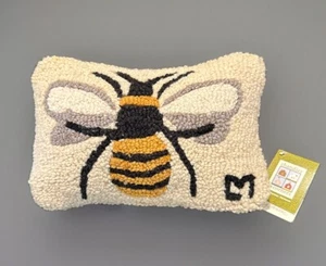 Chandler 4 Corners Hooked Wool Pillow Lone Bee 12x8 Brand New - Picture 1 of 9
