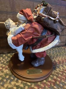 Clothtique Possible Dreams The Saturday Evening Post Hugging Santa (box 74) - Picture 1 of 14