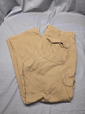 Wrangler Cargo Pants Men’s 38x30 Khaki Cotton Outdoor Work Carpenter Utility - Image 1 of 4