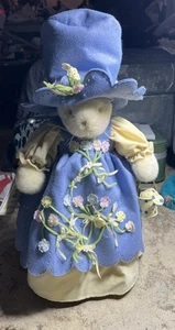 Bunnies By The Bay & Friends Bliss Buttercup Doll bunny rabbit handmade w/stand - Picture 1 of 24
