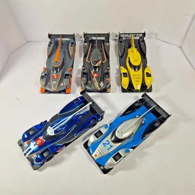 OFERTA ESPECIAL: Pack Coche Ranura Scalextric Ginetta - 5 coches por el precio de 4 Foto 1 de 4