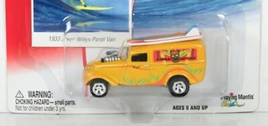 Johnny Lightning Surf Rods 1933 Jeep 33 Willys Panel Van Kahului Surf Shop 11 - Bild 1 von 6