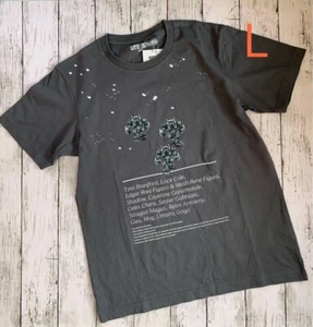 L(JPN) size Uniqlo Final Fantasy 35th Anniversary FF6 T-shirt Gray from Japan - Picture 1 of 4
