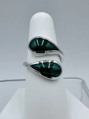 Anillo bypass de malaquita de plata de ley (talla 7) Foto 1 de 4