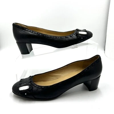 Zapatos de salón Michael Kors de colección para mujer negros todo cuero tacón bajo EE. UU. 7,5 con detalle de correa Foto 1 de 4